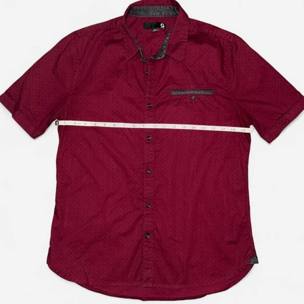 Guess Burgundy Button Down Collared Shirt; Men's Medium - Picture 5 of 6